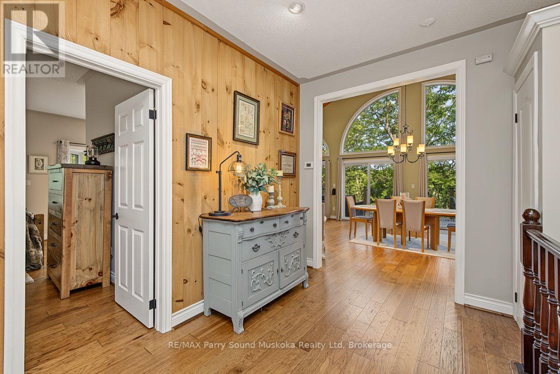 326 BLUE LAKE ROAD - Image 29