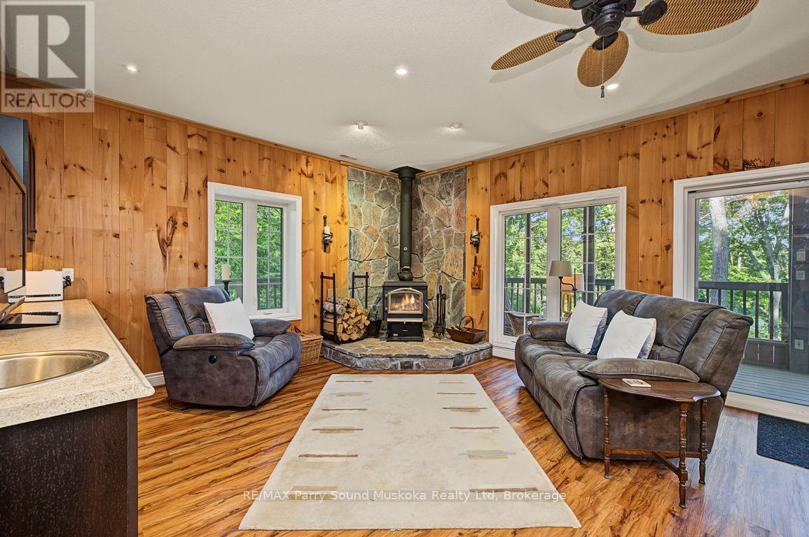 326 BLUE LAKE ROAD - 30