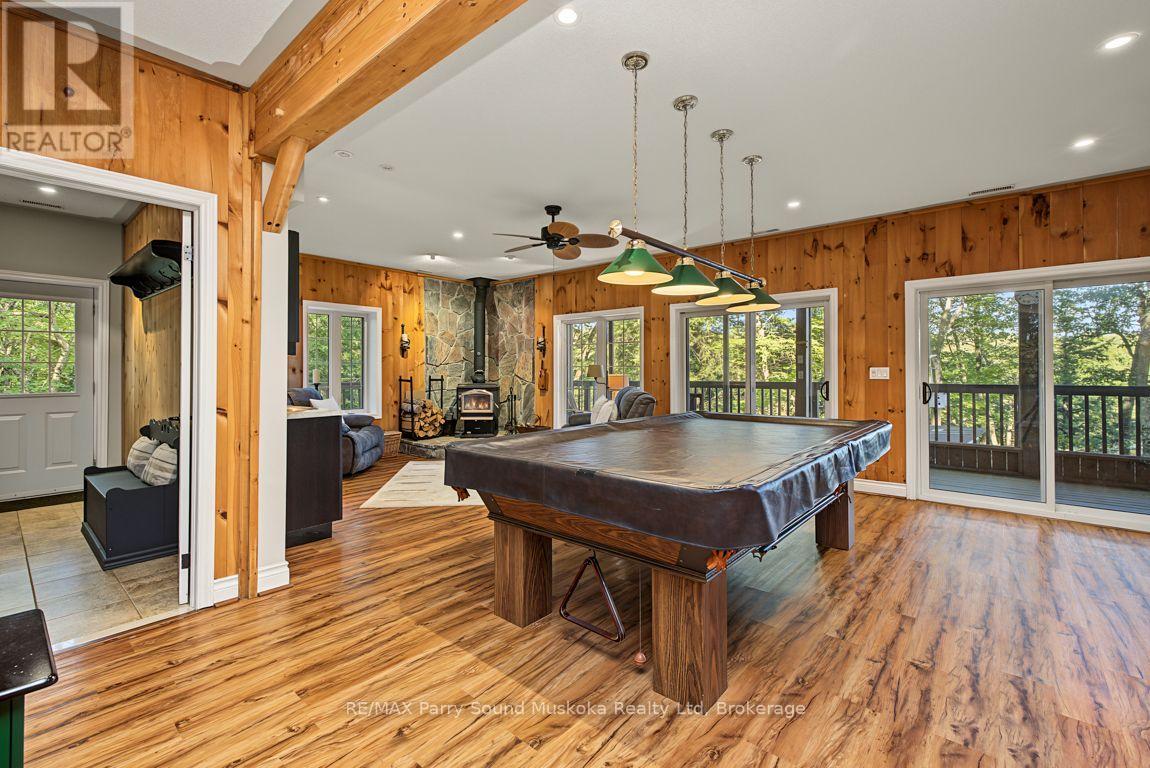 326 BLUE LAKE ROAD - 31