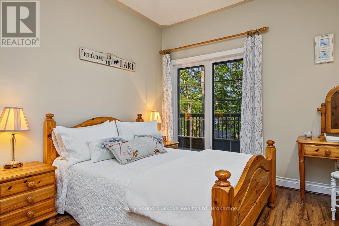 326 BLUE LAKE ROAD - 35