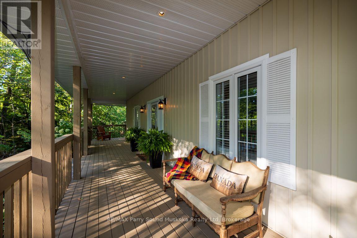 326 BLUE LAKE ROAD - Image 39