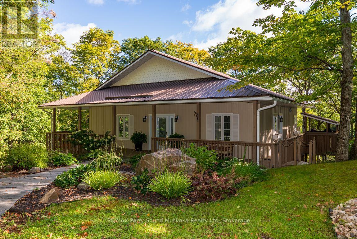 326 BLUE LAKE ROAD - 9