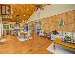 Foyer - 326 Blue Lake Road, Seguin, ON P2A0B2 Photo 13
