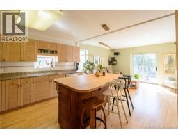 Kitchen - 73 Parr Street, Saint Andrews, NB E5B1K6 Photo 17