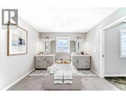 5pc Bathroom - 50 Magnolia Gardens Se, Calgary, AB T3M2P6 Photo 8