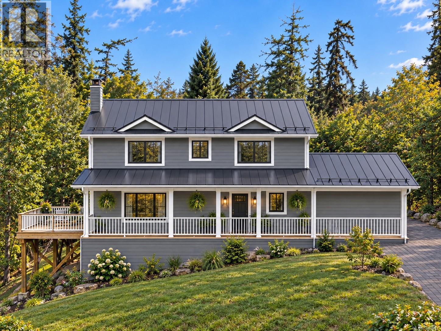 15 PARKCREST Dr - 2