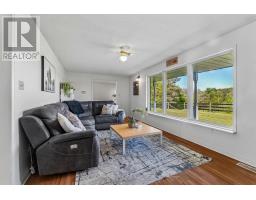 Foyer - 1250 Arkell Road, Milton, ON N1H6H8 Photo 7