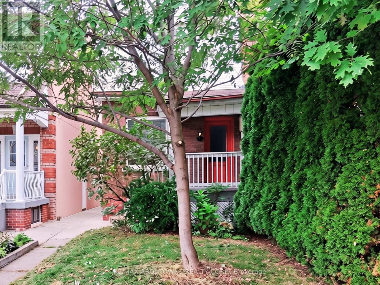 Photo of 60 Gillespie Avenue