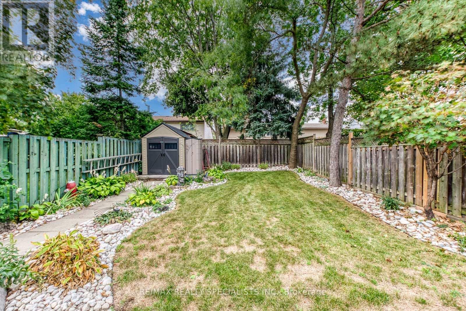 4089 BARBICAN DRIVE - Image 36