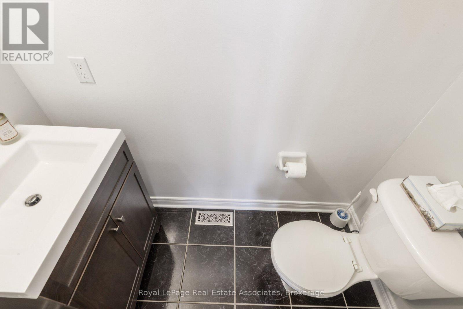 38 - 5031 EAST MILL ROAD, Mississauga (East Credit) — photo 11