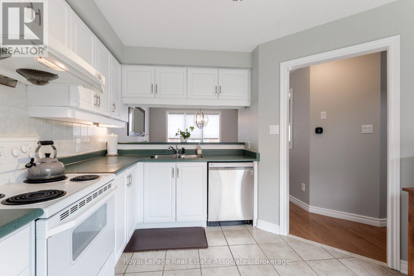 38 - 5031 EAST MILL ROAD, Mississauga (East Credit) — photo 11