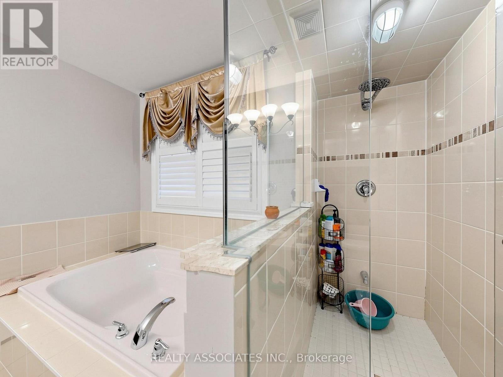 35 GODLIMAN ROAD - Image 30