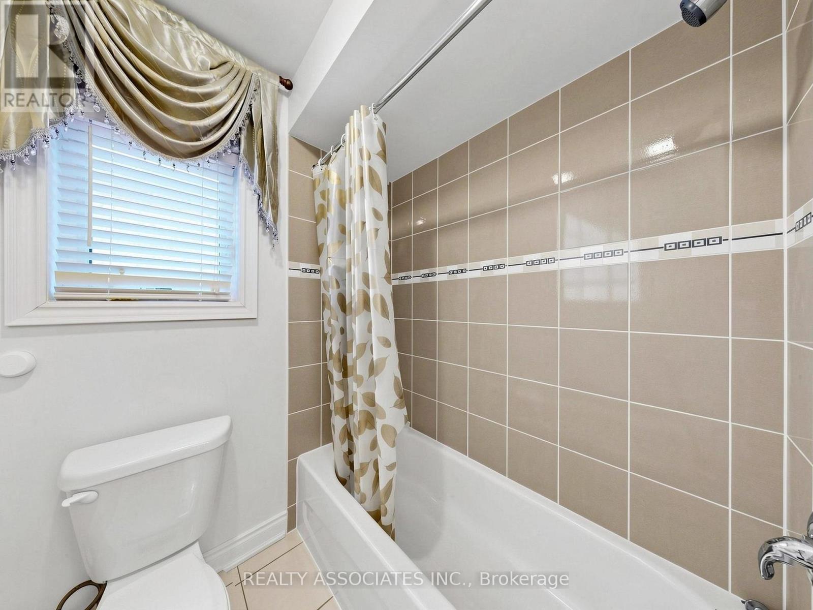 35 GODLIMAN ROAD - 39