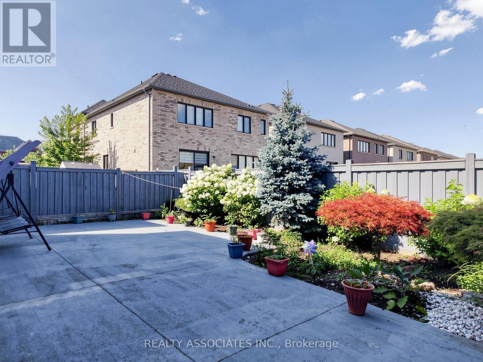 35 GODLIMAN ROAD - 48