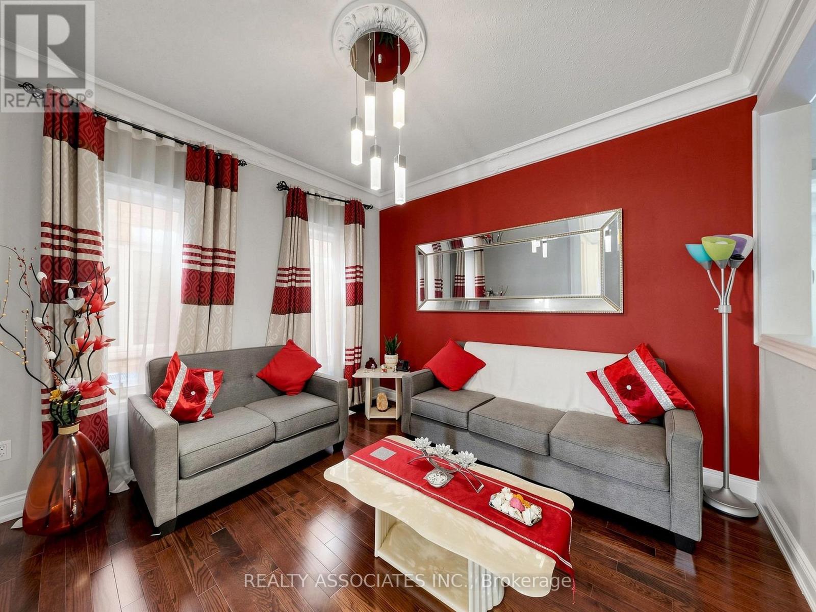 Photo of 35 GODLIMAN ROAD