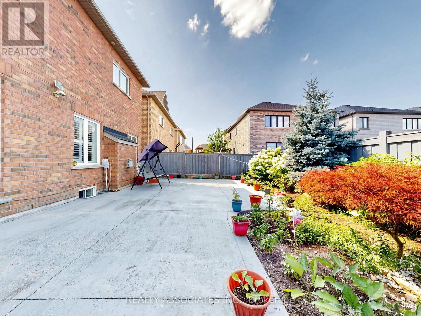 35 GODLIMAN ROAD - 50