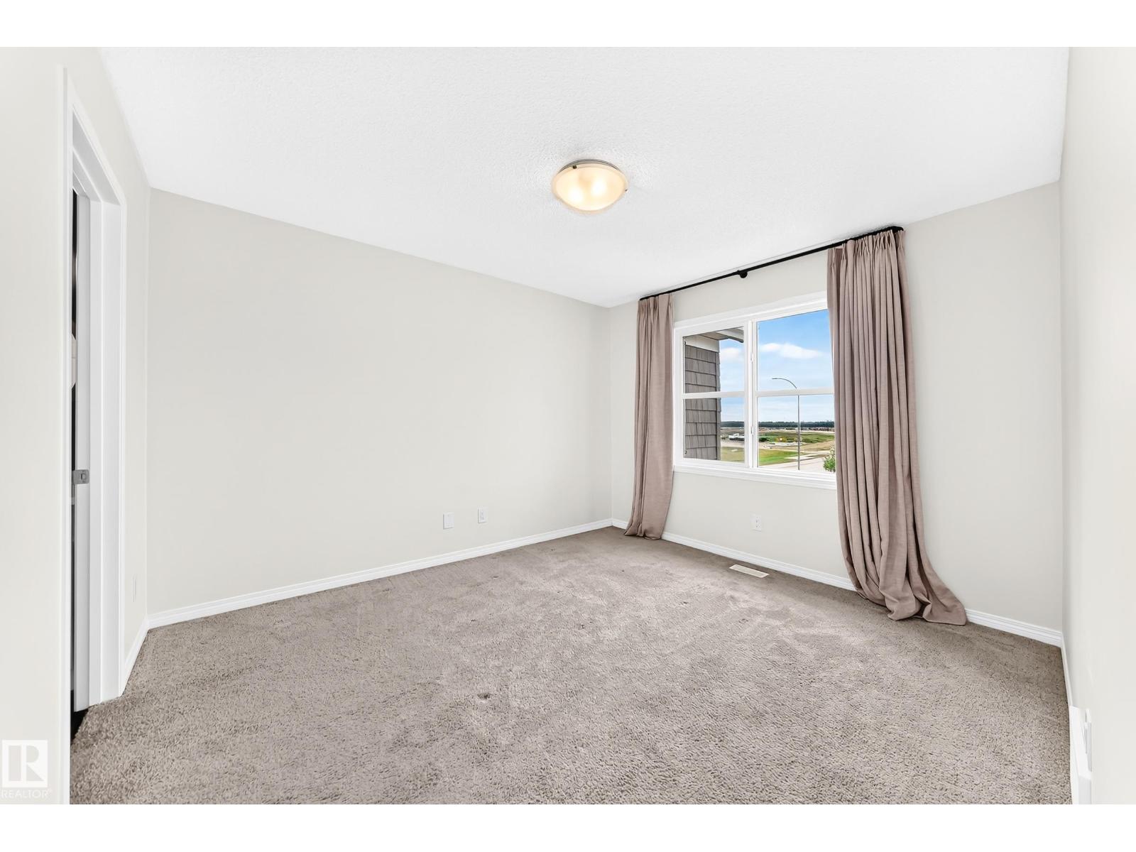 20008 19 AV NW - Image 34