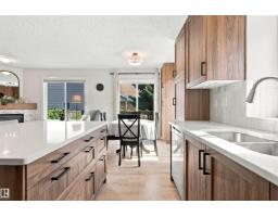 #60 120 Magrath Rd Nw, Edmonton, AB T6R0C6 Photo 10
