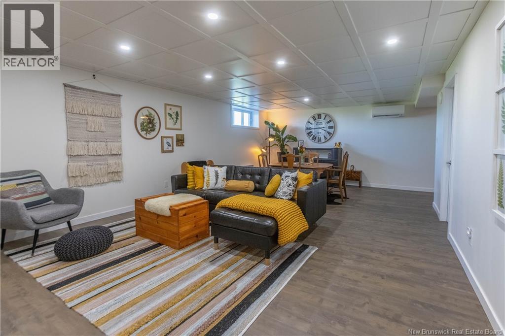 91 Stanley Drive - 36