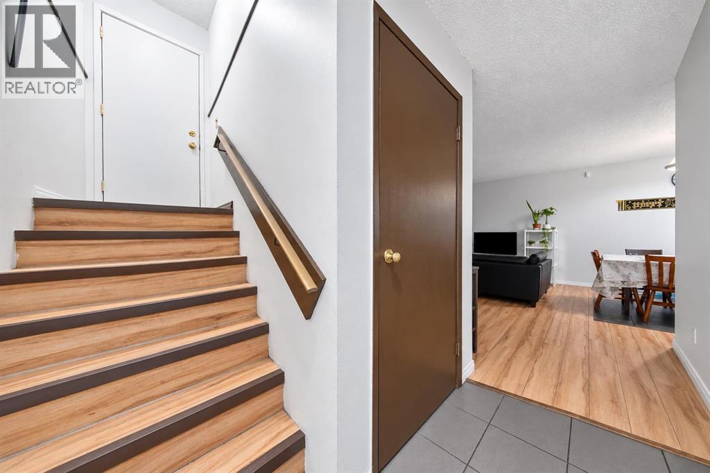 Listing photo – 5918 57 Avenue, Red Deer