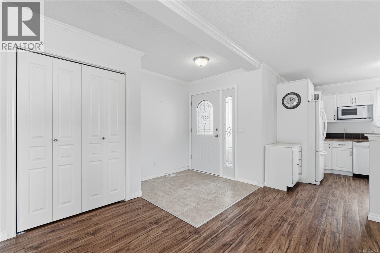 6155 Cherry Creek Rd - Image 23