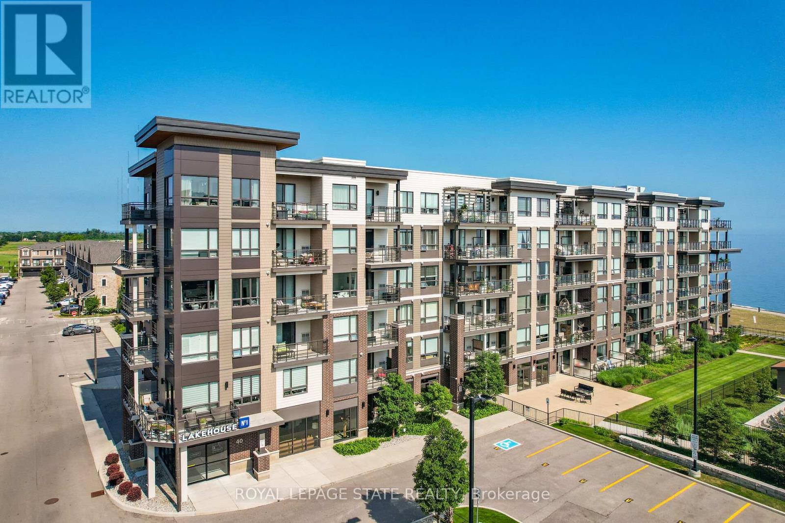 206 - 40 ESPLANADE LANE, Grimsby (Grimsby Beach)