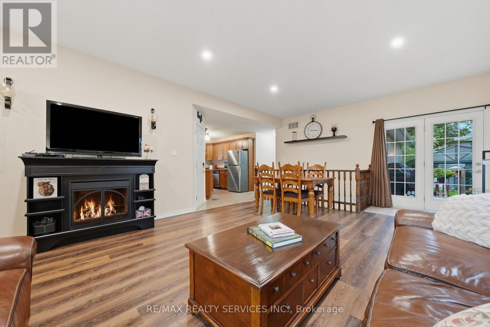 35 SHEFFIELD STREET - 11