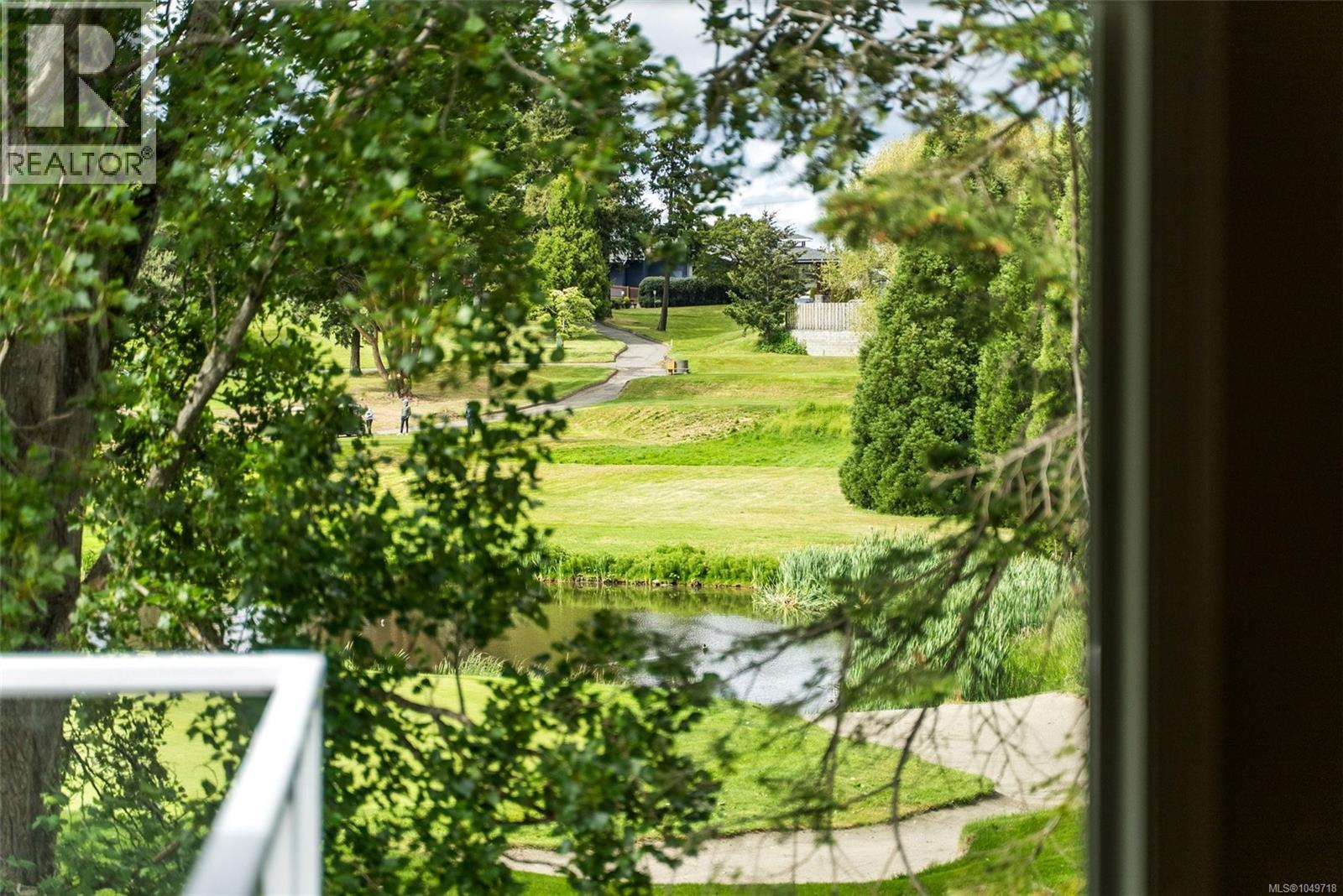 840 Tillicum Rd - 58