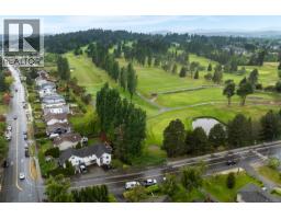 840 Tillicum Rd, Esquimalt, BC V9A1Z7 Photo 51