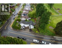 840 Tillicum Rd, Esquimalt, BC V9A1Z7 Photo 53