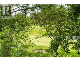 840 Tillicum Rd, Esquimalt, BC V9A1Z7 Photo 56