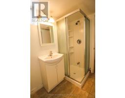 Lower - 10 Hamilton Street, Toronto, ON M4M2C5 Photo 10
