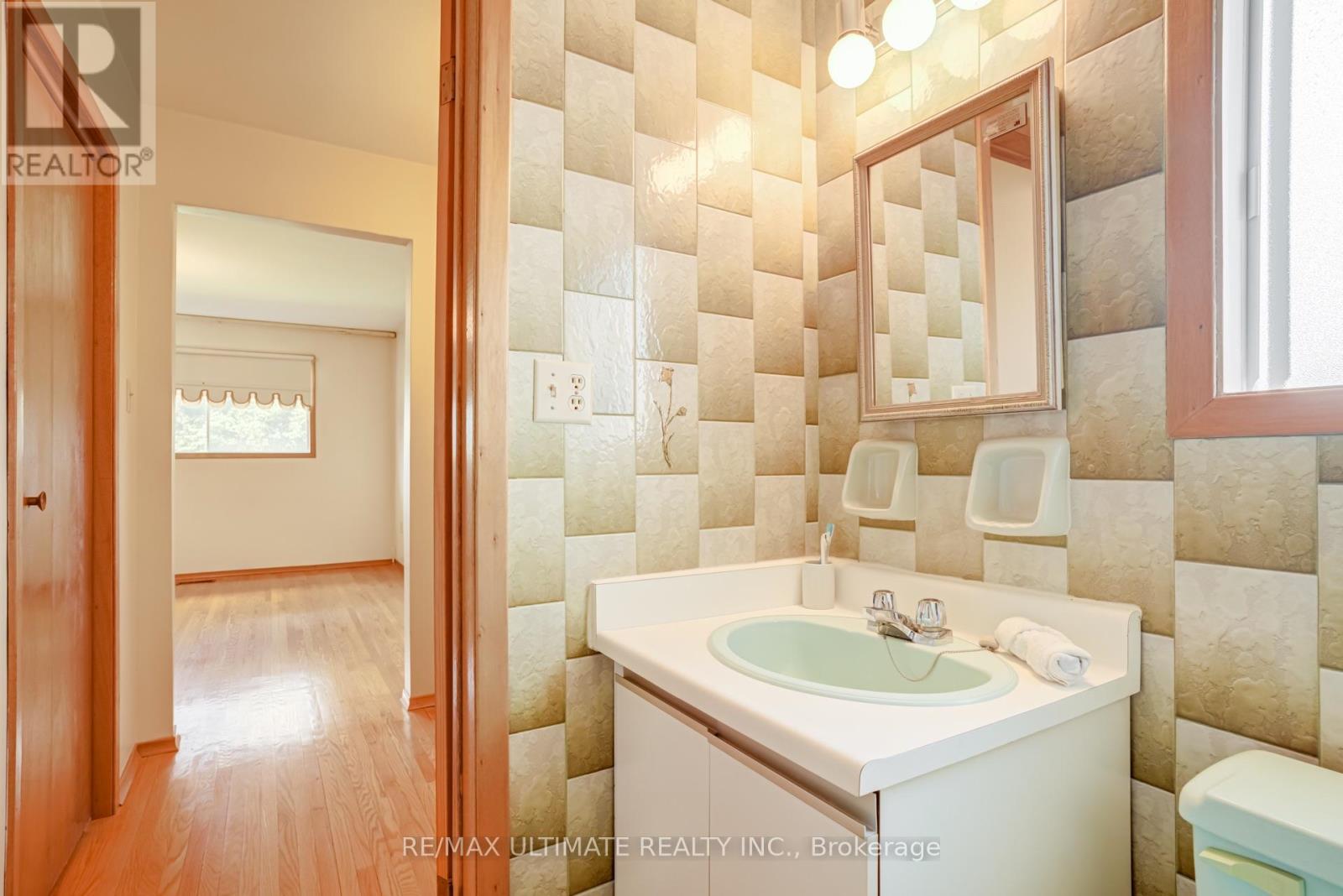 50 CHILLERY AVENUE - 22