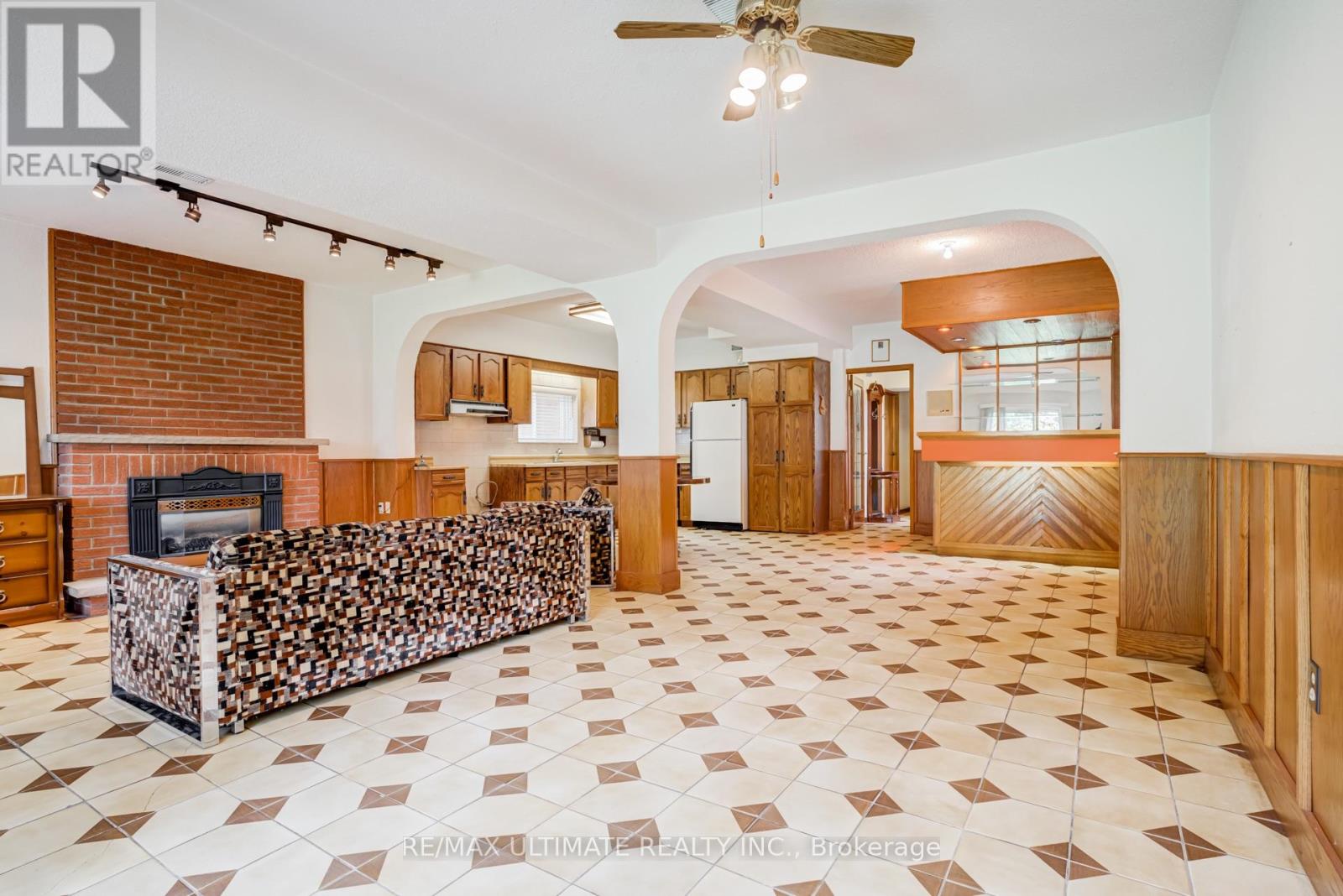 50 CHILLERY AVENUE - 40
