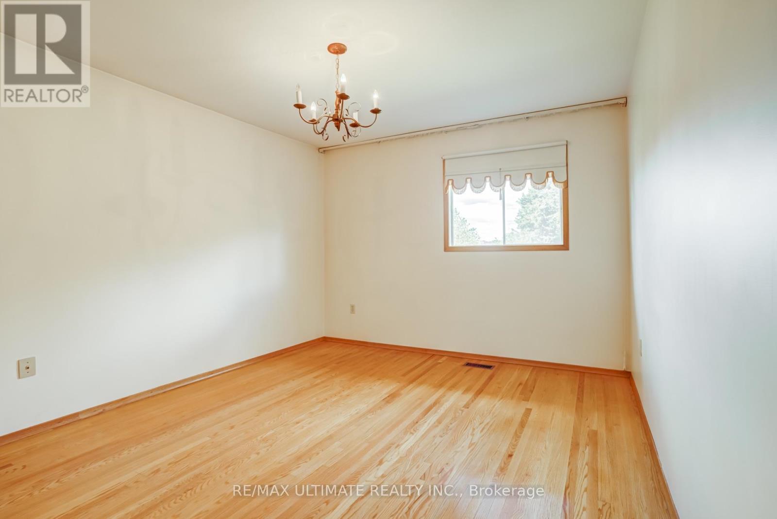 50 CHILLERY AVENUE - 23