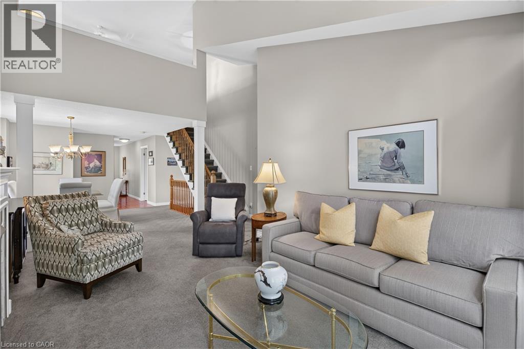 #2 581 DYNES Road - 22