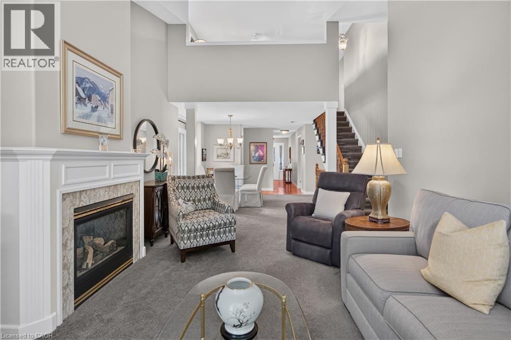 #2 581 DYNES Road - 23
