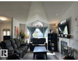 Bedroom 2 - 2 Larch Ba, Spruce Grove, AB T7X1W6 Photo 6