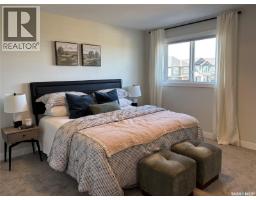 4pc Bathroom - 242 Asokanihkew Crescent, Saskatoon, SK S7V2C4 Photo 12