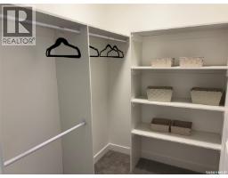Laundry room - 242 Asokanihkew Crescent, Saskatoon, SK S7V2C4 Photo 13