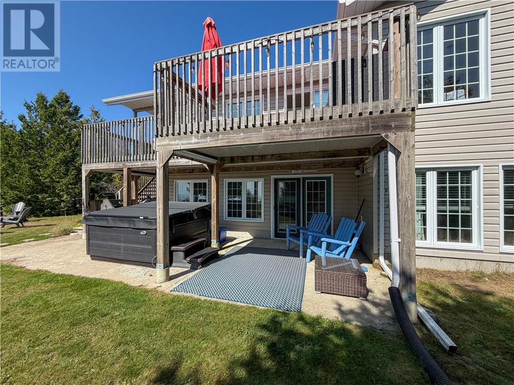 619 Lake Huron Drive - Image 46