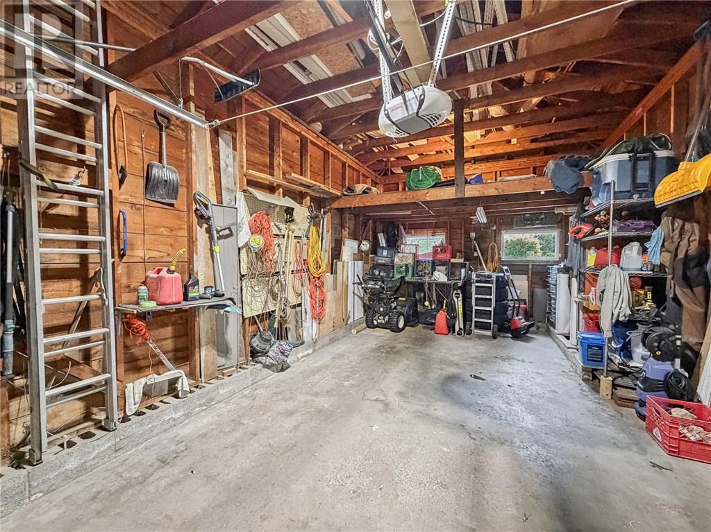 380 Avery Drive - Image 31