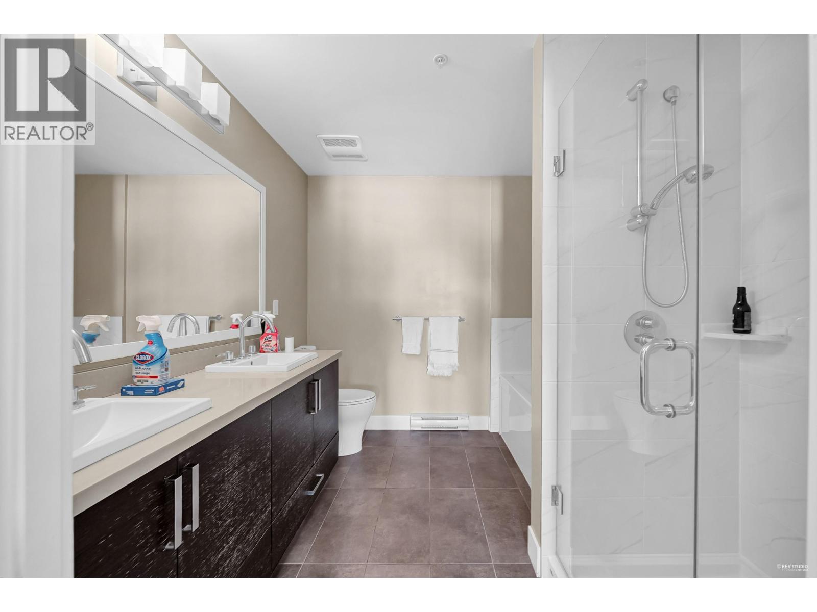 2 Bed, 2 Bath Apartment for Sale in Burnaby – 301 4710 HASTINGS STREET, Burnaby – MLS# R3166275 - Image 16