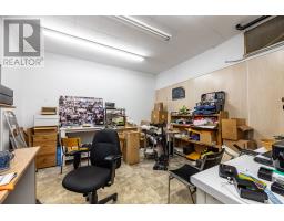 716-718 Queen St, Sault Ste  Marie, ON P6A2A9 Photo 6