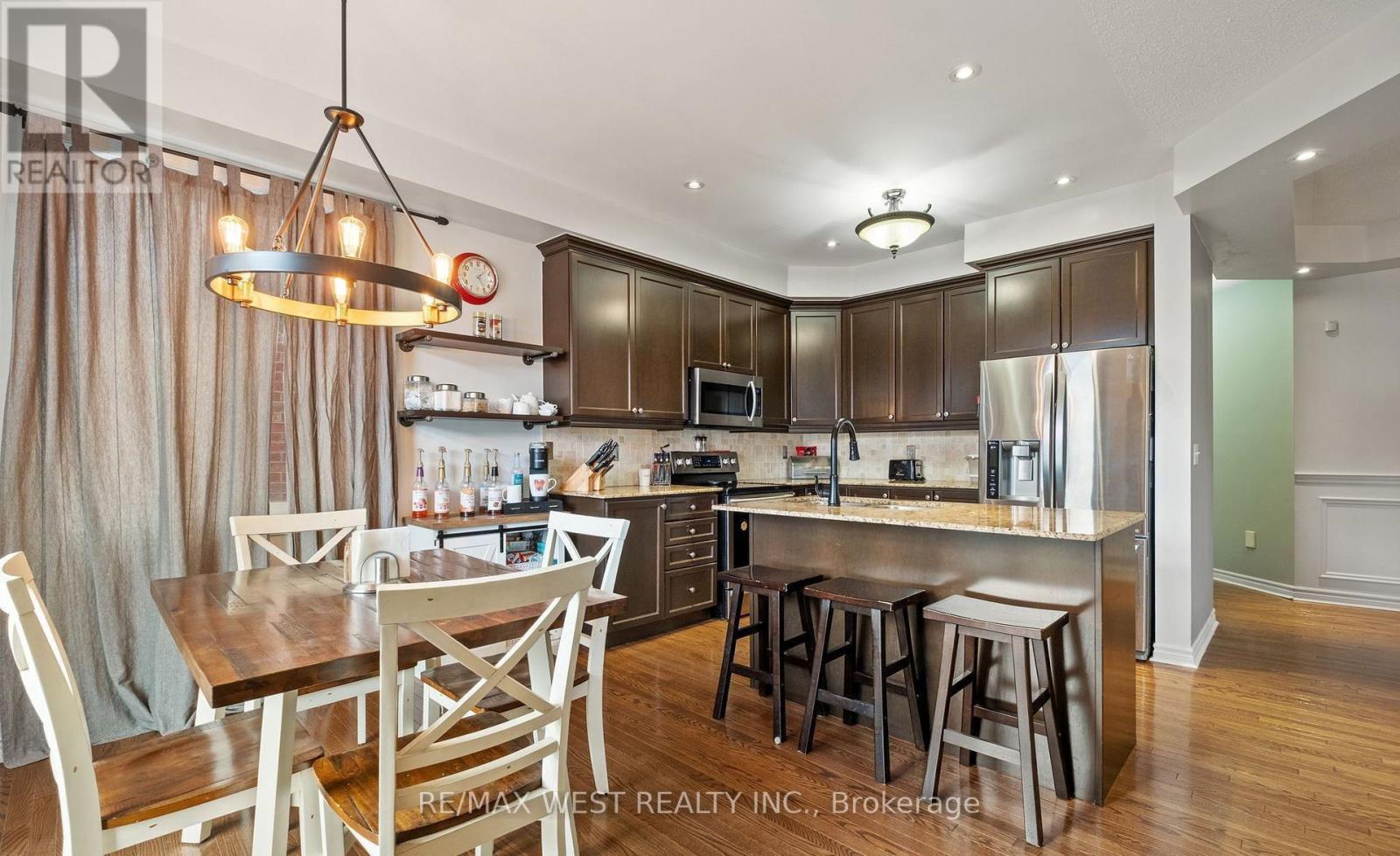 31 BUXTON LANE - 11