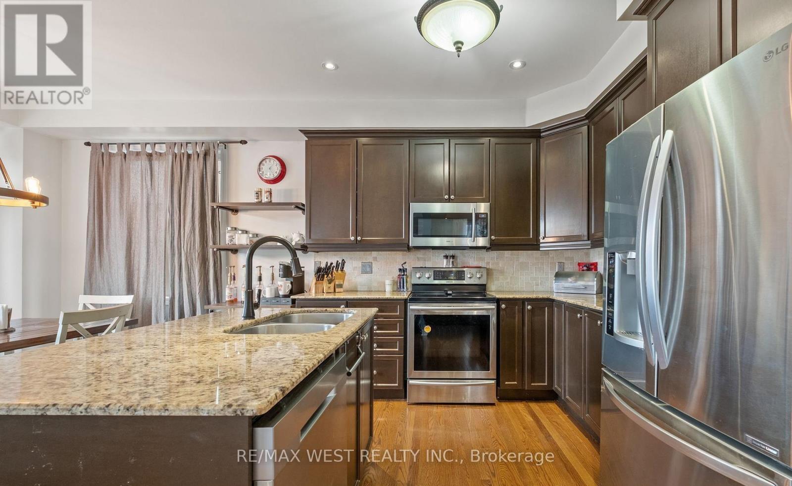 31 Buxton Lane, Clarington, ON photo 10