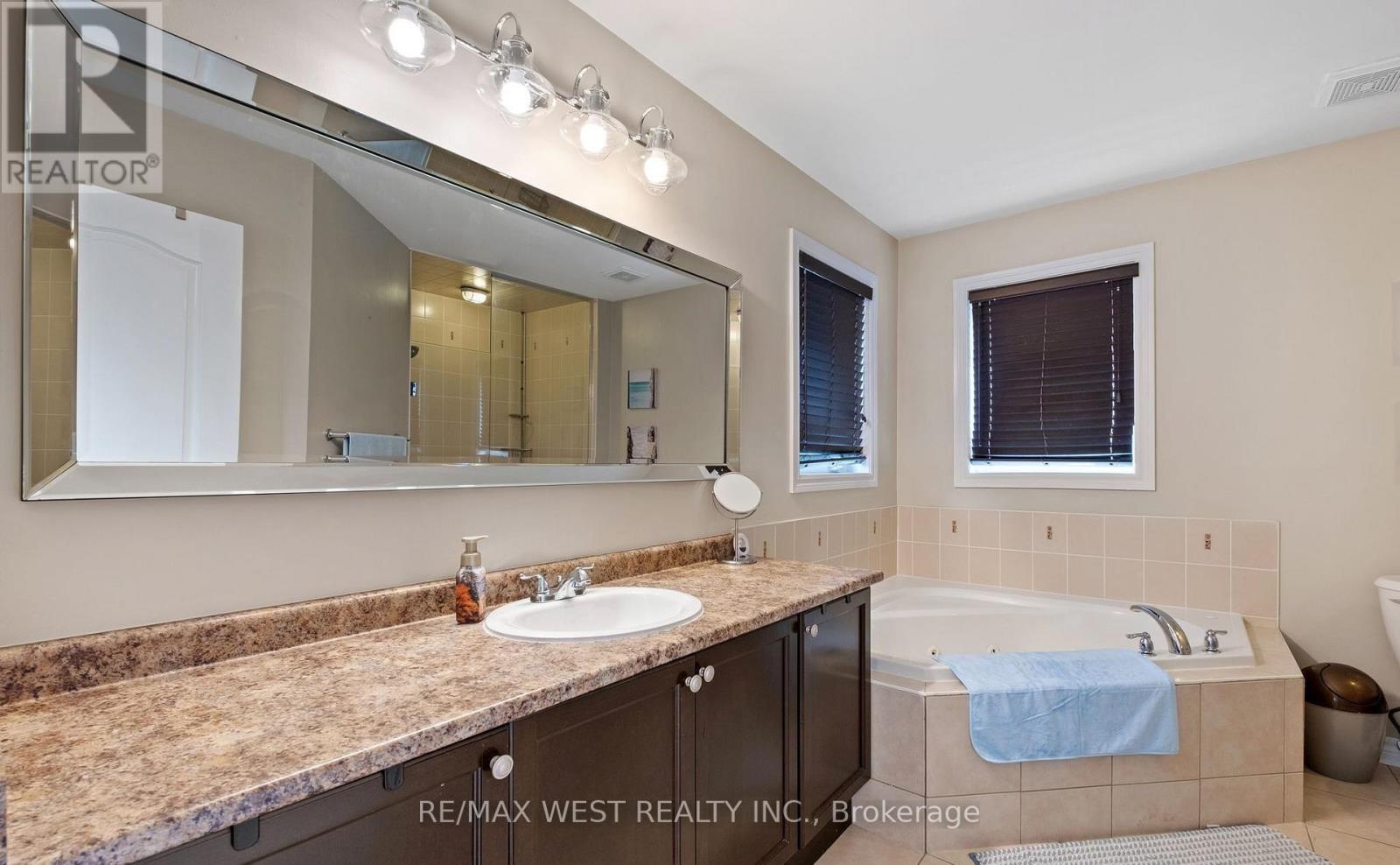 31 BUXTON LANE - 22