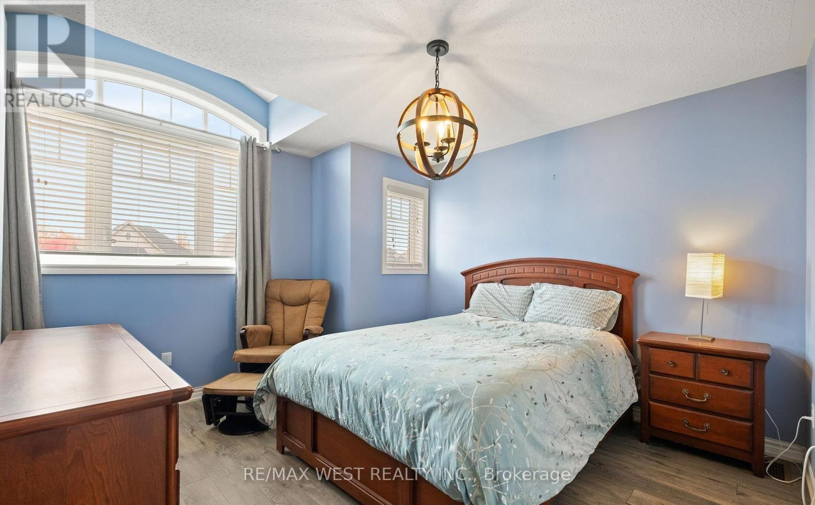 31 BUXTON LANE - 24