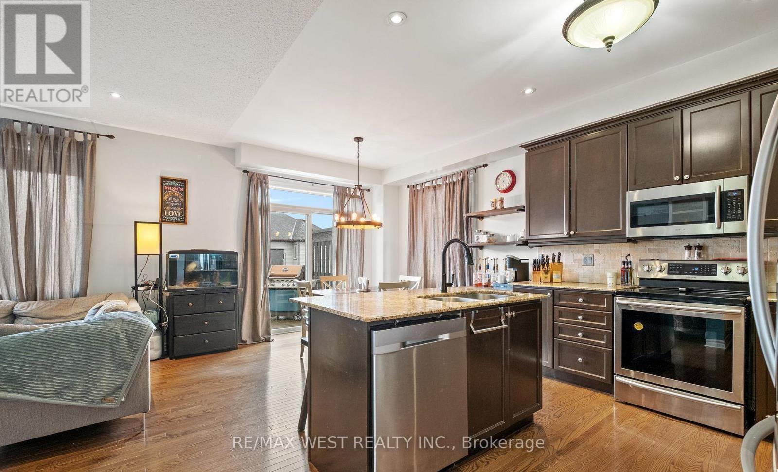 31 BUXTON LANE - 8
