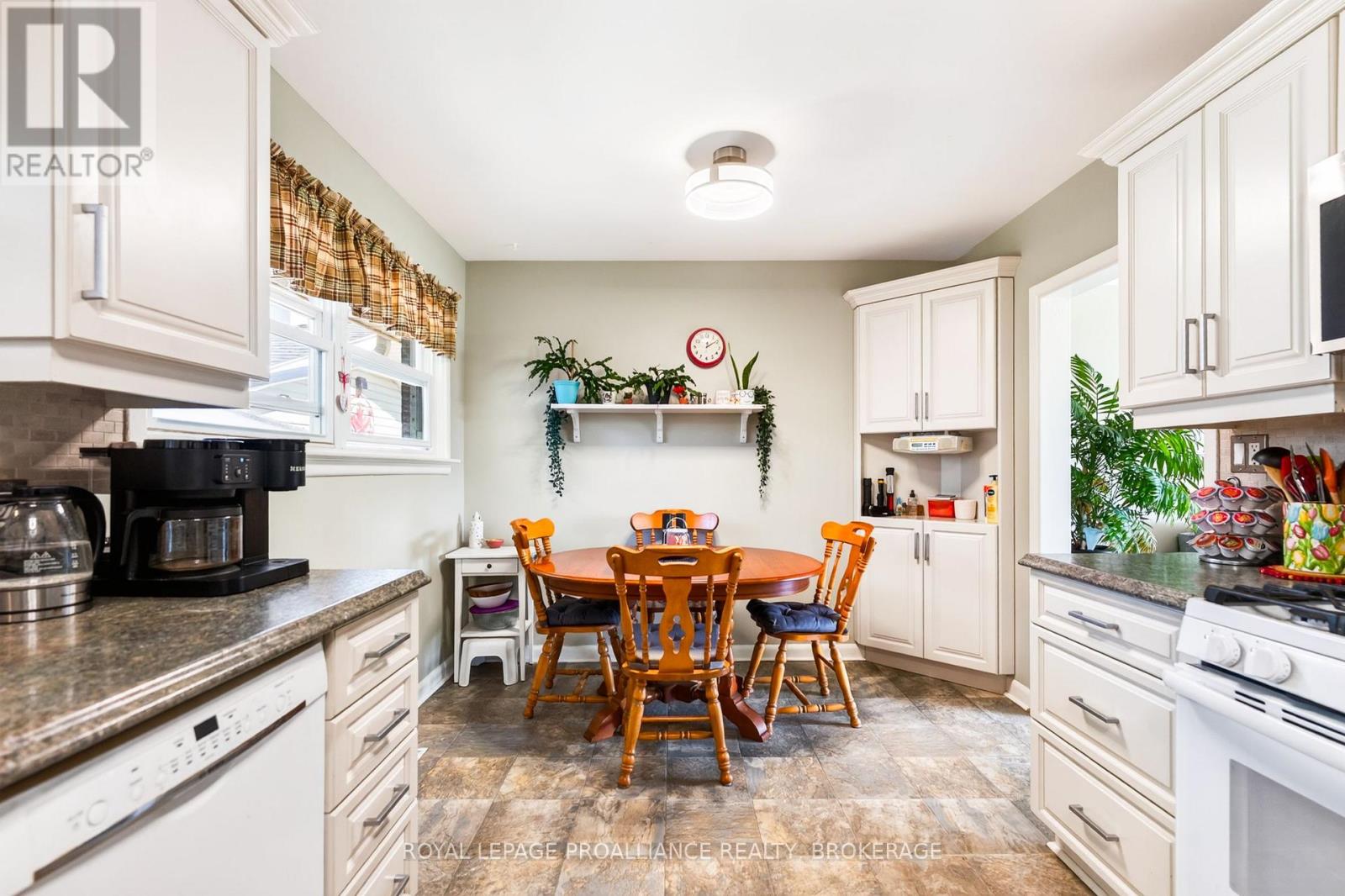 1424 HEATH STREET - Image 12